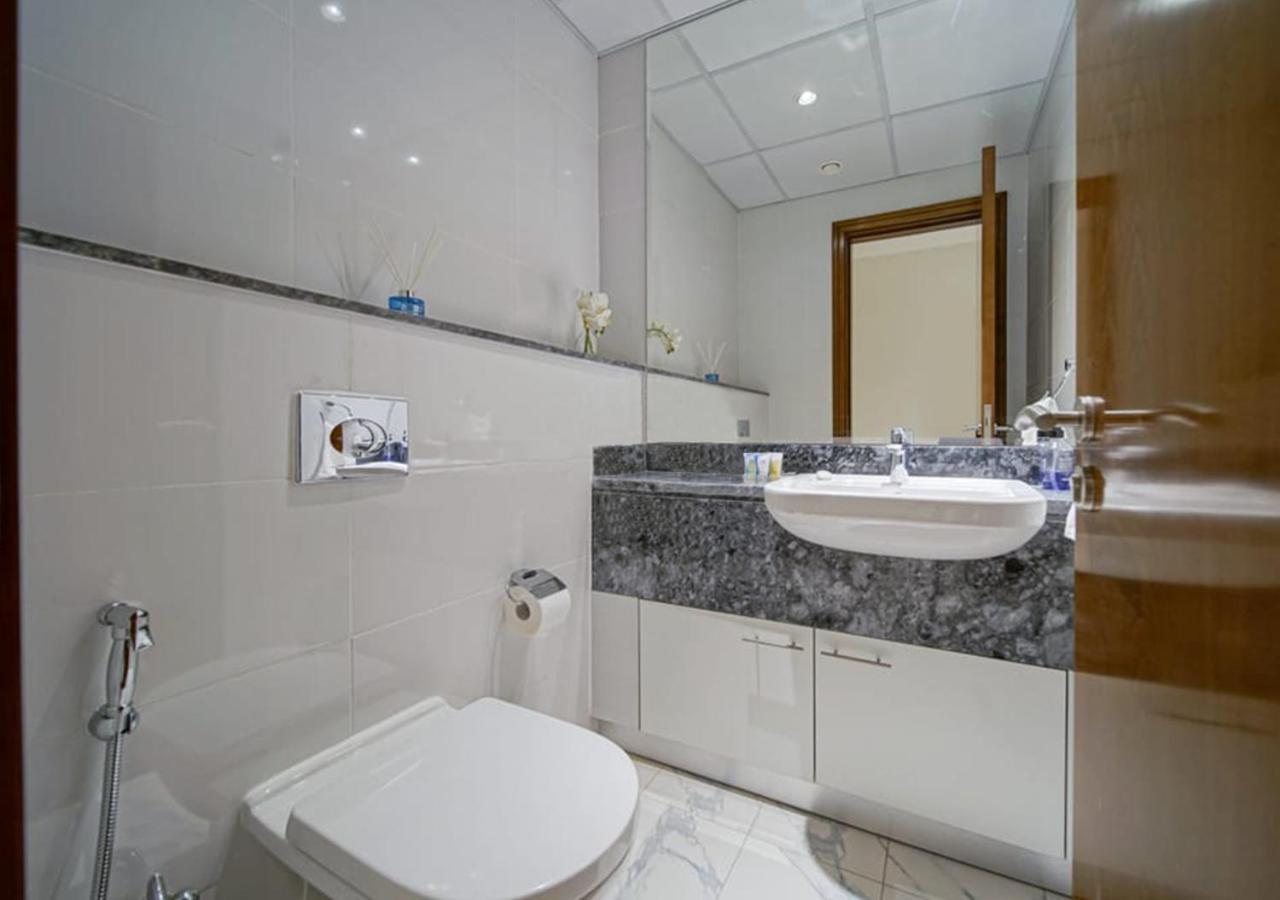Apartment The Stylish Meera Tower 3606 In Al Habtoor Dubai